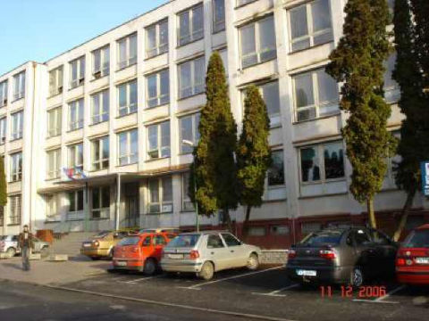 Business-Academy-Secondary-School-in-Slovakia-1