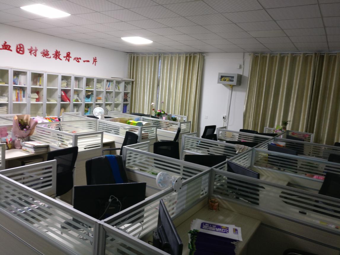 Jiujiang-No11-Middle-School-in-China6