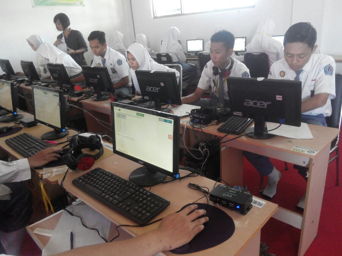 LibertyTourismHighSchoolInIndonesia-sharedcomputingsolution04