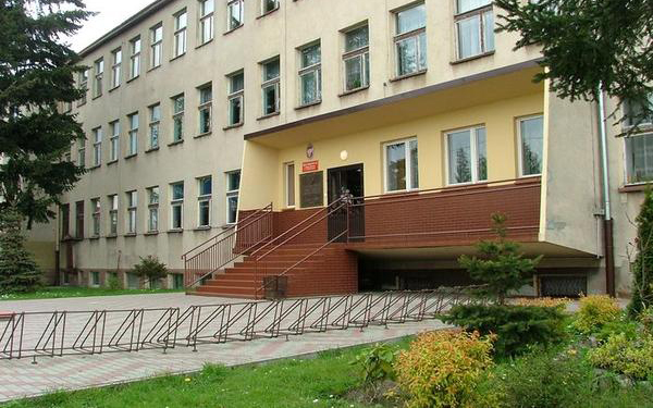 No1-Primary-School-in-Ostrzeszow-Poland-1